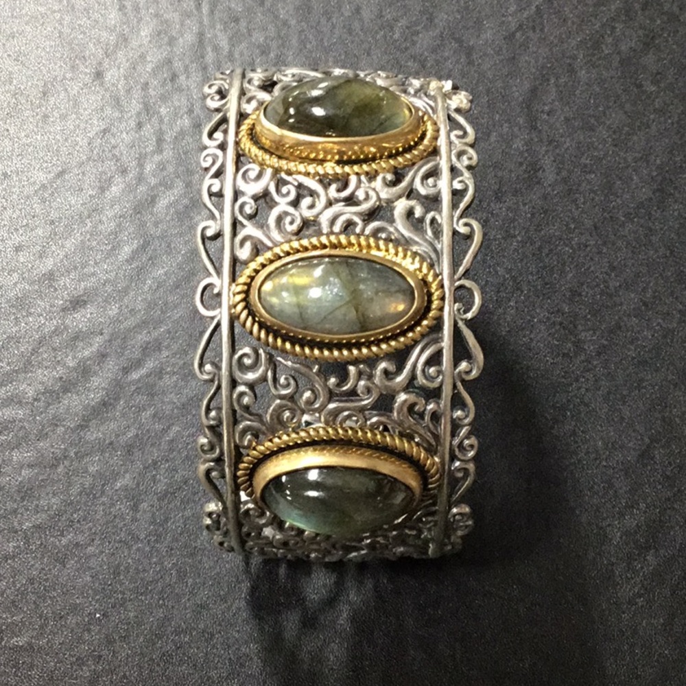 Silver Cuff - Picture 3 of 3
